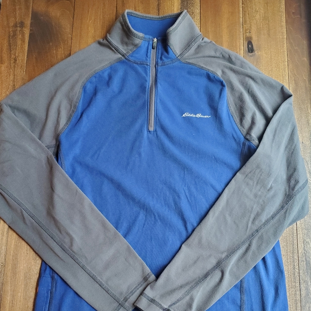 Eddie Bauer || Half-zip shirt